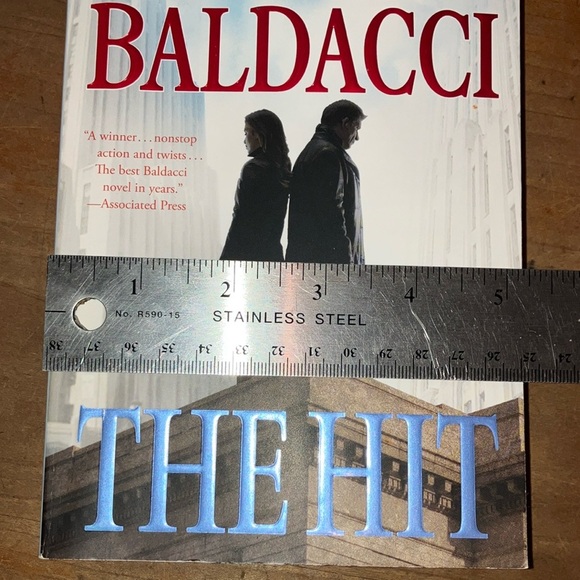 The Hit by David Baldacci Paperback - Picture 10 of 11